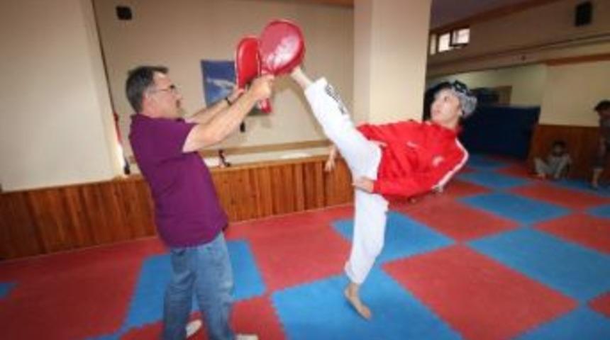 Avrupa İkincisi Olan İrem Baysal, Hedef B&uuml;y&uuml;tt&uuml;