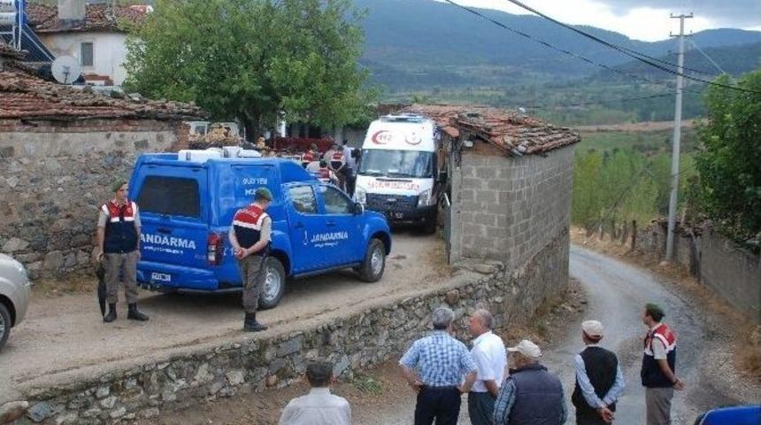 100 Yaşındaki Kayınvalidesini Öldürüp İntihar Etti