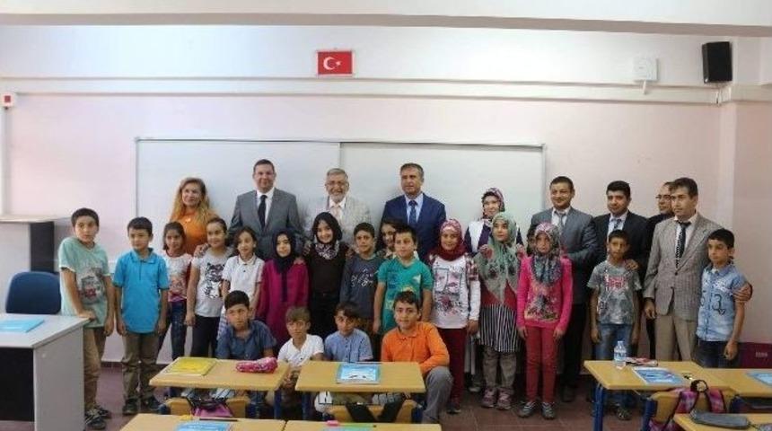 İn&ouml;n&uuml;&rsquo;de İlk&ouml;ğretim Haftası Kutlandı