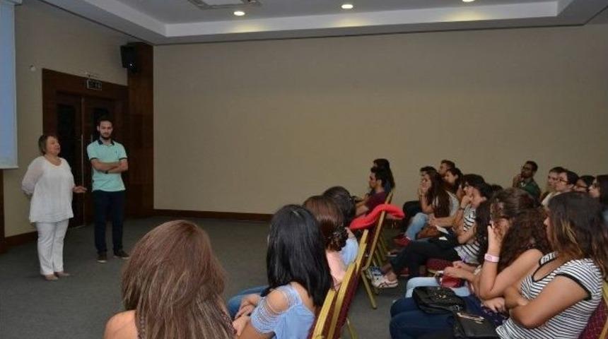 Konyaaltı Belediyesi&rsquo;nden &Ouml;ğrencilere Motive Semineri