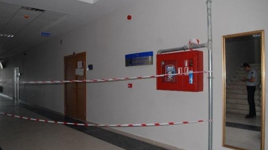 Burdur&rsquo;da Ders Sırasında Tavan &Ccedil;&ouml;kt&uuml;: 5 Yaralı