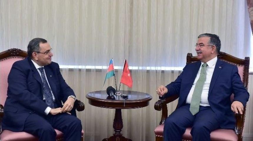 Bakan Yılmaz, Azerbaycan&rsquo;ın Ankara B&uuml;y&uuml;kel&ccedil;isi Baghirov&rsquo;u Kabul Etti