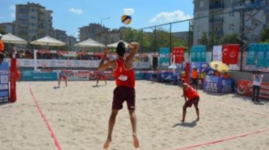 Tvf Pro Beach Tour Nil&uuml;fer Etabı Başlıyor