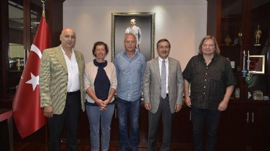 Kardeş Şehir Pişmiş Toprak Sempozyumu&rsquo;nda