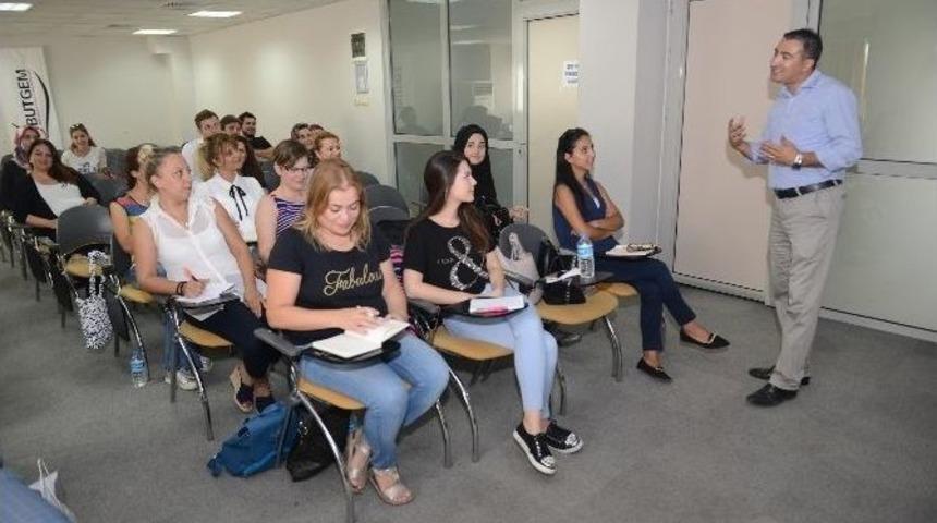 T&uuml;rkiye&rsquo;yi B&uuml;y&uuml;tecek Girişimciler Btso&rsquo;da Yetişiyor