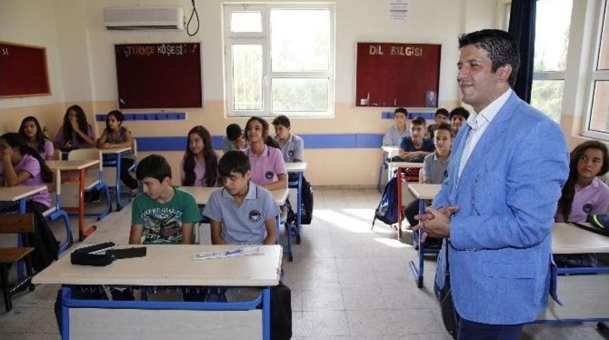 D&ouml;şemealtı&rsquo;nda Eğitim-&ouml;ğretim Yılı T&ouml;renle Başladı