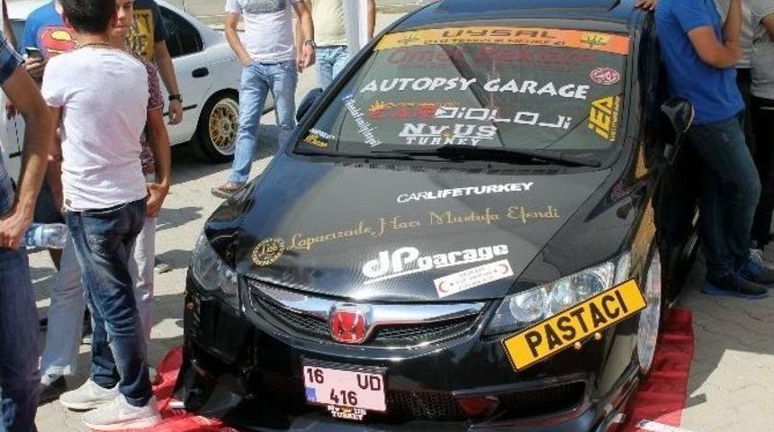 Modifiye Ara&ccedil; Tutkunları Bir Araya Geldi