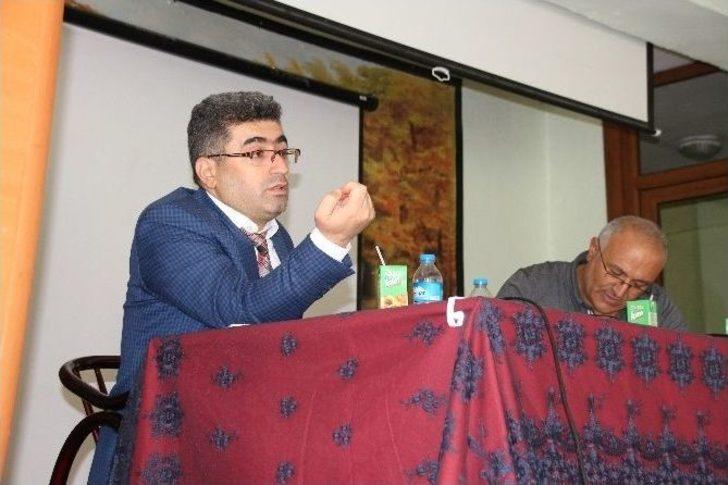 Kaymakam Çetin Muhtarlarla Bir Araya Geldi G2