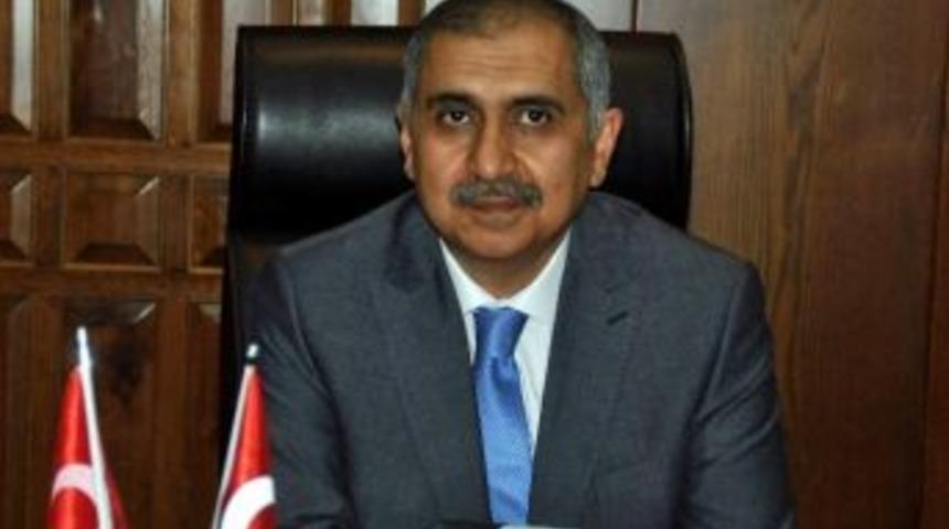 Vali Ko&ccedil;ak, Tobb Y&ouml;netimine Se&ccedil;ilen Ayto Başkanı &Uuml;lken&rsquo;i Kutladı