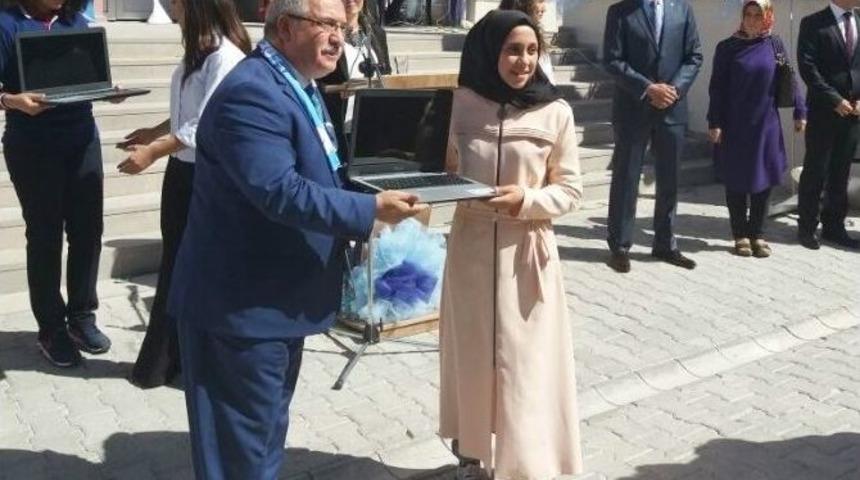 Dynet İl Birincisi Ve &Uuml;&ccedil;&uuml;nc&uuml;s&uuml; Hisarcık&rsquo;tan