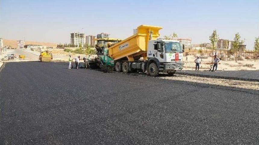 Fıstıklık Mahallesine Sıfır Asfalt Yapılıyor