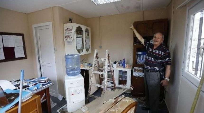 Hırsızlık Mağduru Muhtarın Ofisi Yenilendi