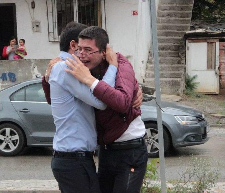 Ataşehir’de Otomobil Dereye Uçtu G2