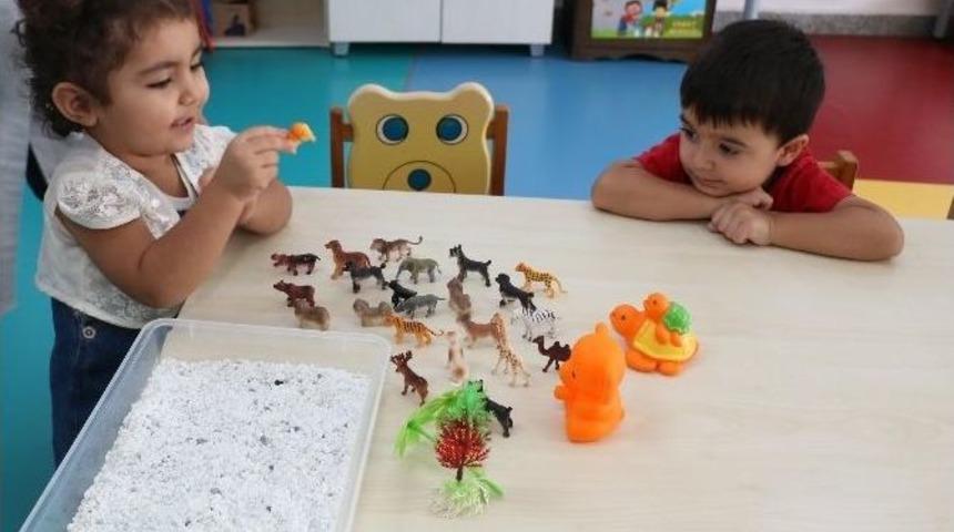 B&uuml;y&uuml;kşehir&rsquo;den &Ccedil;ocuklara &lsquo;oyun Terapisi&rsquo;