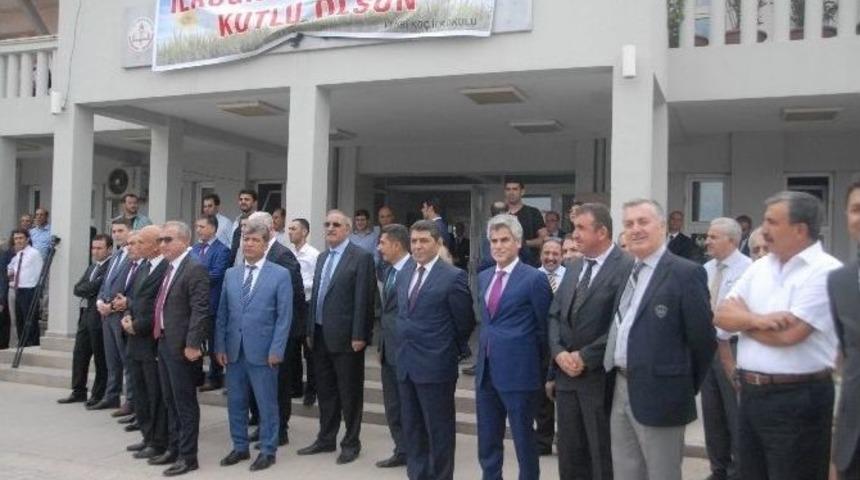 İlk&ouml;ğretim Haftası Etkinliklerinde &rsquo;15 Temmuz&rsquo; Vurgusu