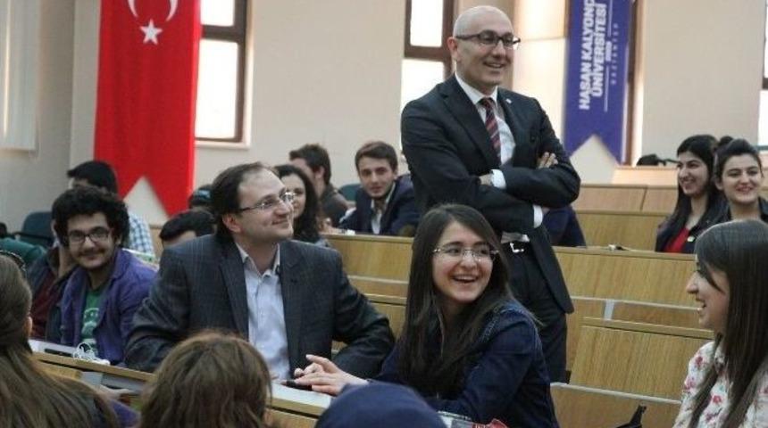 Yeni Kazanan &Ouml;ğrencilere Kapsamlı Oryantasyon Eğitimi