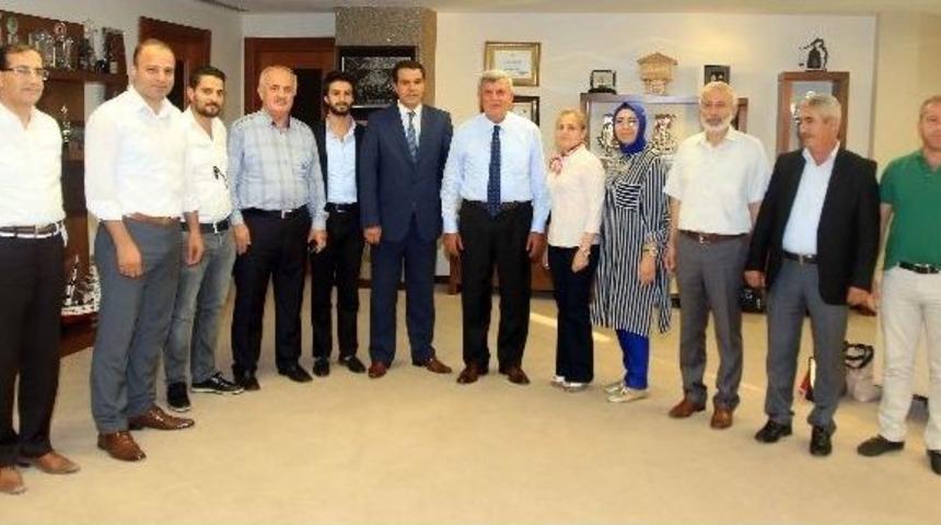 Başkan Karaosmanoğlu, Marmara Mardinliler Derneğini Ağırladı