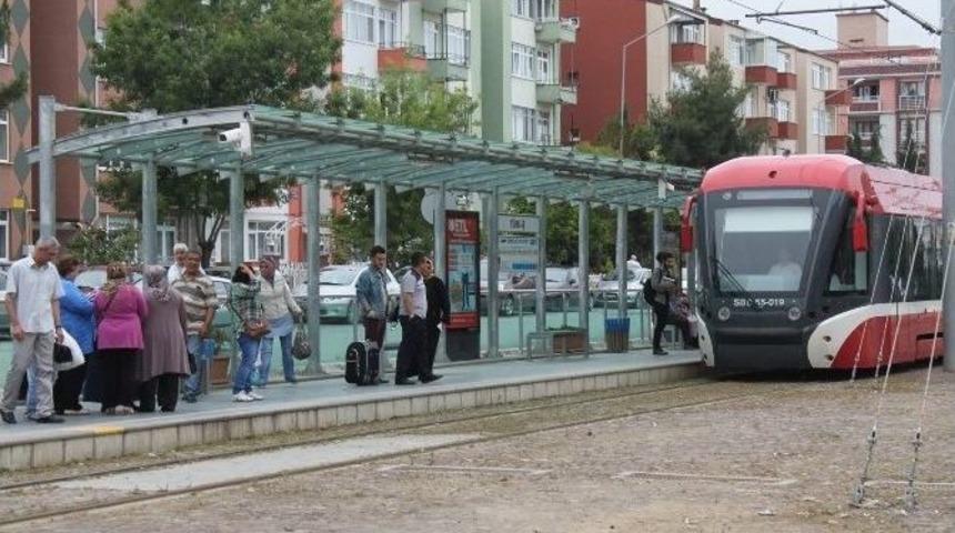Tramvaylar &Uuml;niversite-mavi Işıklar Arasında Hizmet Verecek