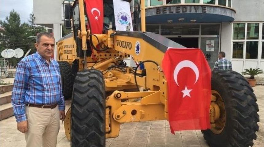 Yomra Belediyesi Ara&ccedil; Parkını Yeniliyor