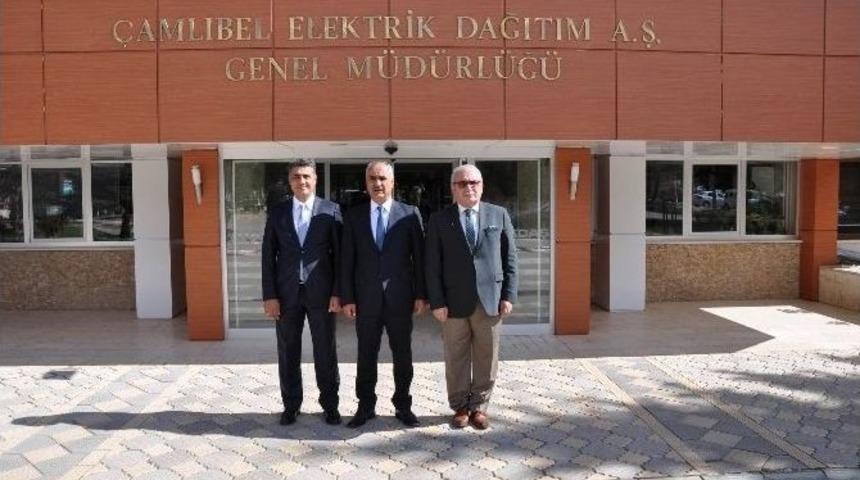 &Ccedil;edaş, Halfelik Kavşağı&rsquo;nda Belediye İle Koordineli &Ccedil;alışıyor