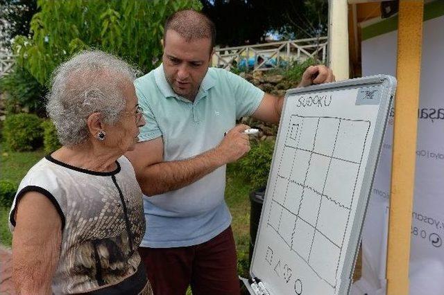 Alzheimer’a Karşı Sudoku Çözdüler