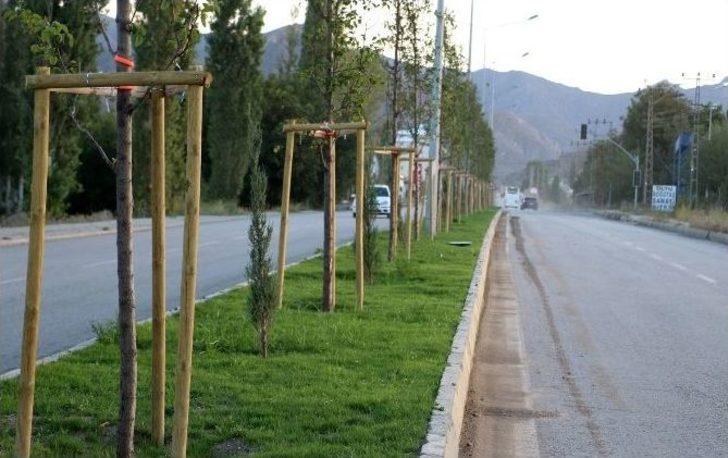 Büyükşehir Yatırımlarıyla İlçeleri Abad Ediyor G2