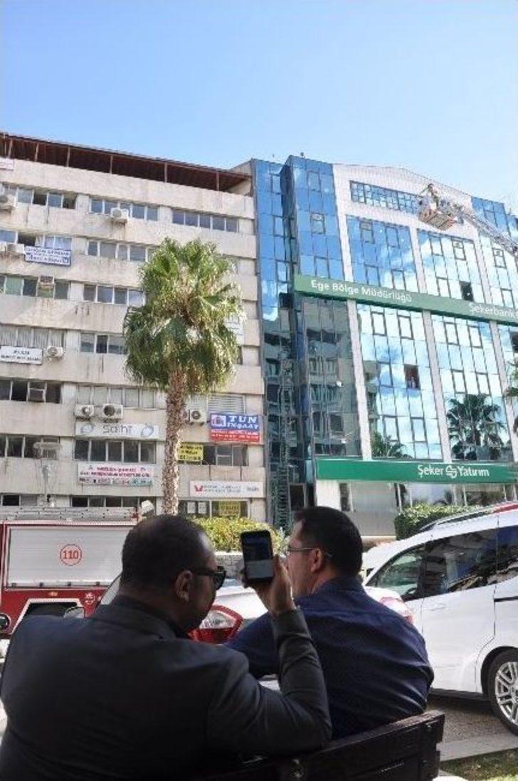 İntihar Etmek İsteyen Gence "atla Atla" Dediler G1