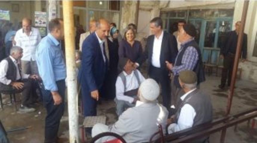 Eş Başkanlar Belediye Ve Esnafı Ziyaret Etti