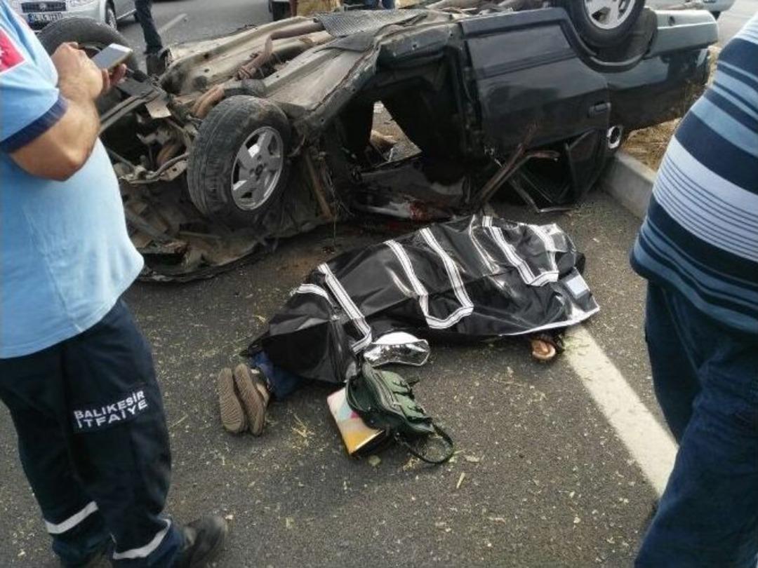 Burhaniye&rsquo;de Kazada Can Pazarı: 1 &Ouml;l&uuml;, 3 Yaralı