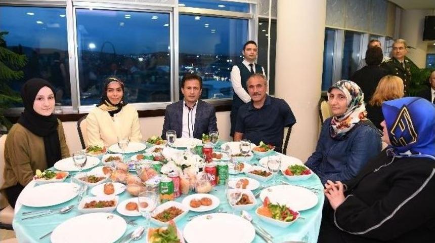 Tuzla&rsquo;da, 15 Temmuz Gazilerine Vefa