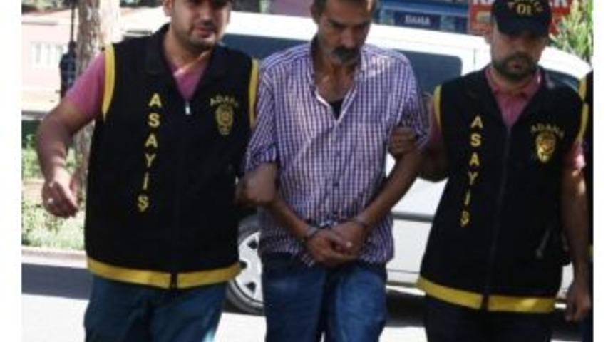 Gen&ccedil; Kızın Telefonunu &Ccedil;aldılar