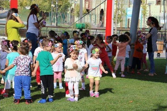 Minikler Yeni Döneme ‘merhaba’ Dedi