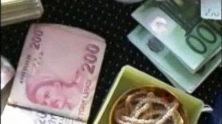 &Ccedil;alıntı Paralarla "aşkım Bak Zengin Oldum" Videosu Cezaevinde Bitti