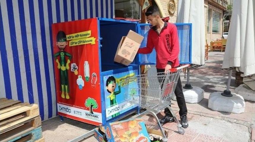 M&ouml;p Projesi Hem &Ccedil;evreyi Koruyor Hem De Geri D&ouml;n&uuml;şt&uuml;r&uuml;yor