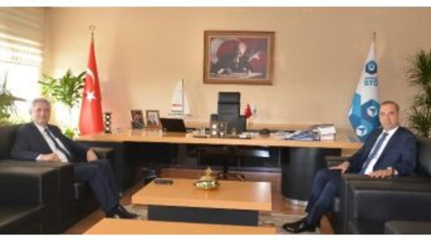 &Ccedil;&uuml; Rekt&ouml;r&uuml; Prof. Dr. Kibar, Rekt&ouml;r Prof. Dr. T&uuml;may&rsquo;ı Ziyaret Etti