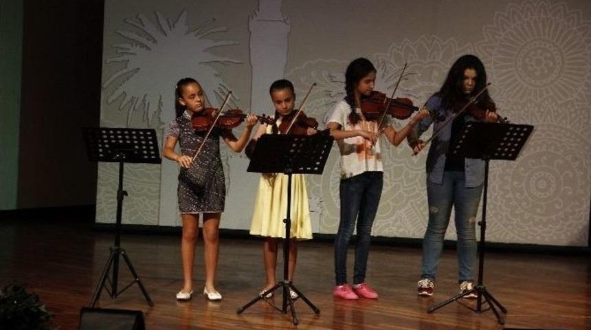 Konak&rsquo;taki Kurslarda Yeni D&ouml;nem Başladı