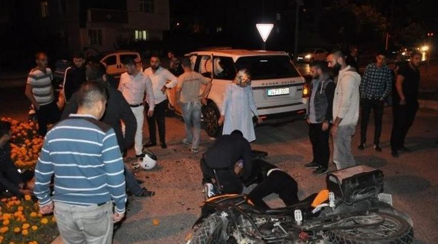 &Ccedil;erkezk&ouml;y&rsquo;de Kaza: 3 Yaralı