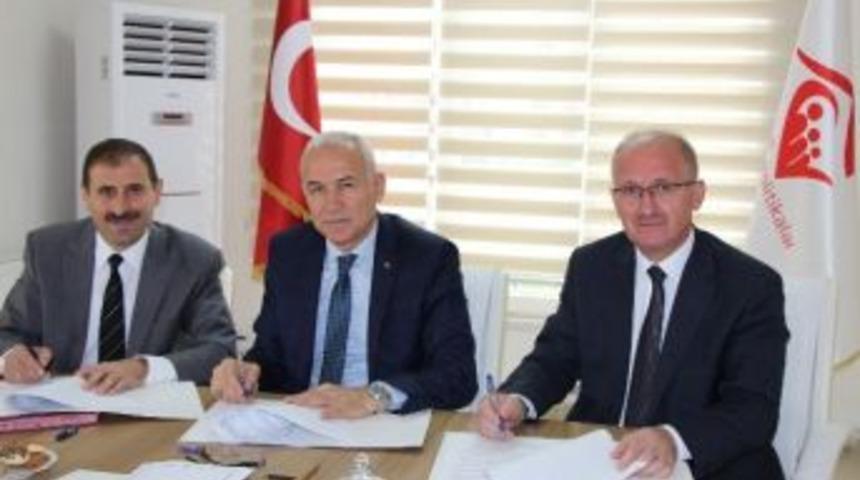 Amasya&rsquo;da Bakıcılara Profesyonel Eğitim Verilecek