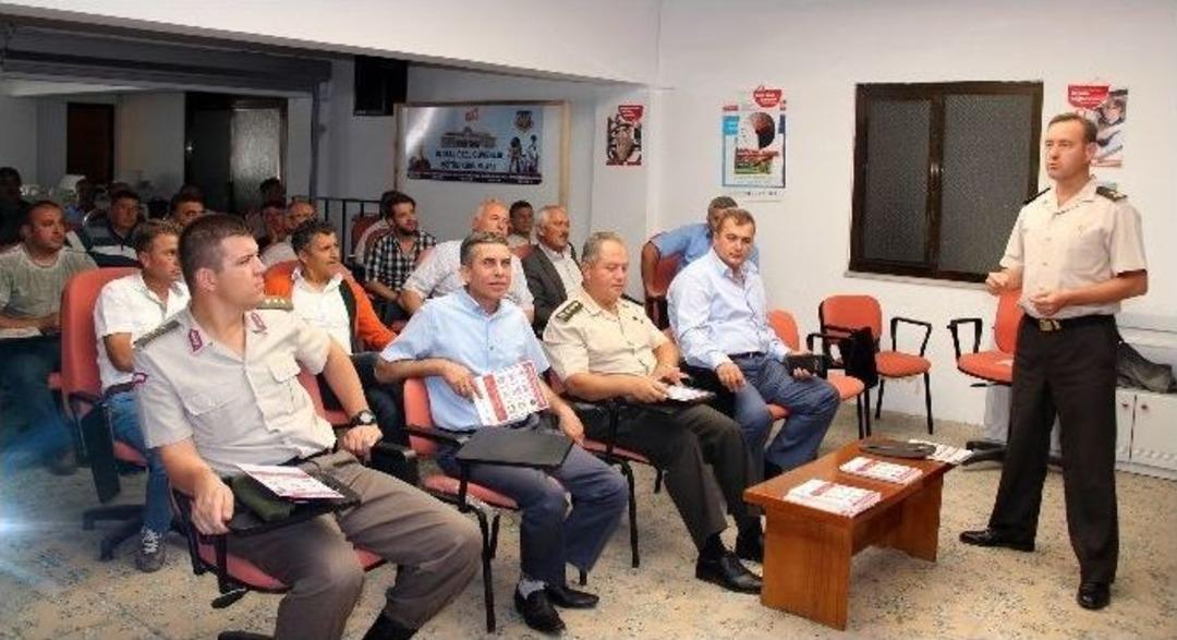 Jandarma&rsquo;dan Servis Şof&ouml;rlerine Eğitim