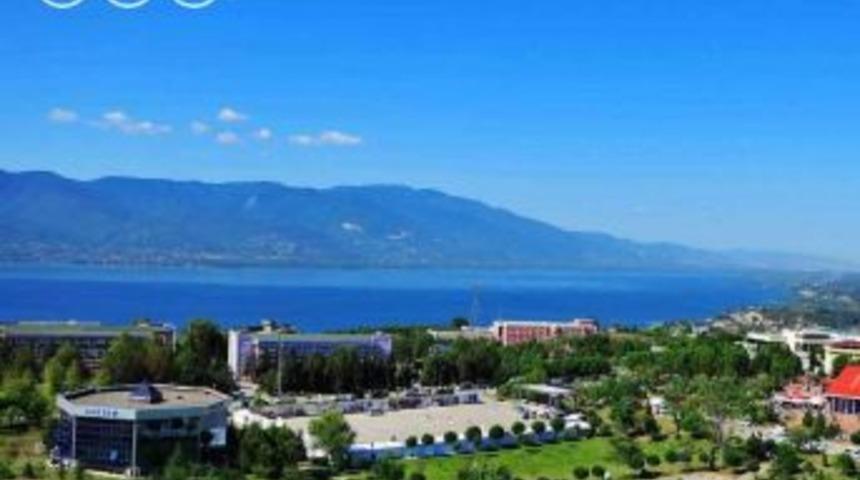 Sakarya Üniversitesi Sosyal Medyada Da Zirvede