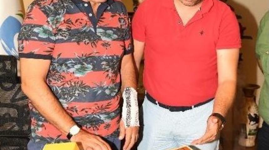 &Ccedil;ukurova Belediyesi&rsquo;nden "giysi Toplama Projesi"