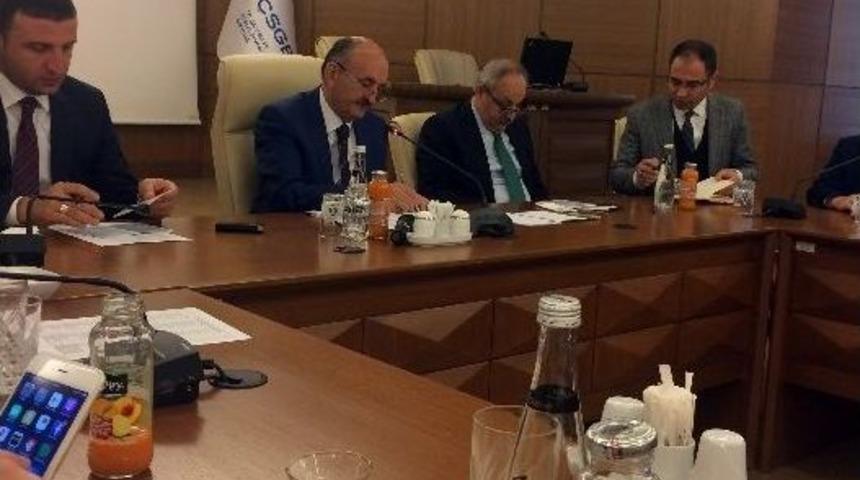 Bakan M&uuml;ezzinoğlu: "fet&ouml; Ter&ouml;r &Ouml;rg&uuml;t&uuml;, Hamallık Olan Hi&ccedil;bir Yerde Kendisine Alan Aramamış&rdquo;