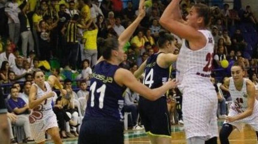 Kır&ccedil;i&ccedil;eği Bodrum Basket İle Fenerbah&ccedil;e Ma&ccedil;ı Nefes Kesti