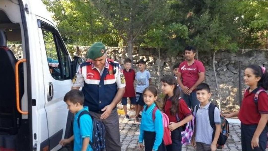 Fethiye&rsquo;de Jandarmadan Servis Şof&ouml;rlerine Eğitim