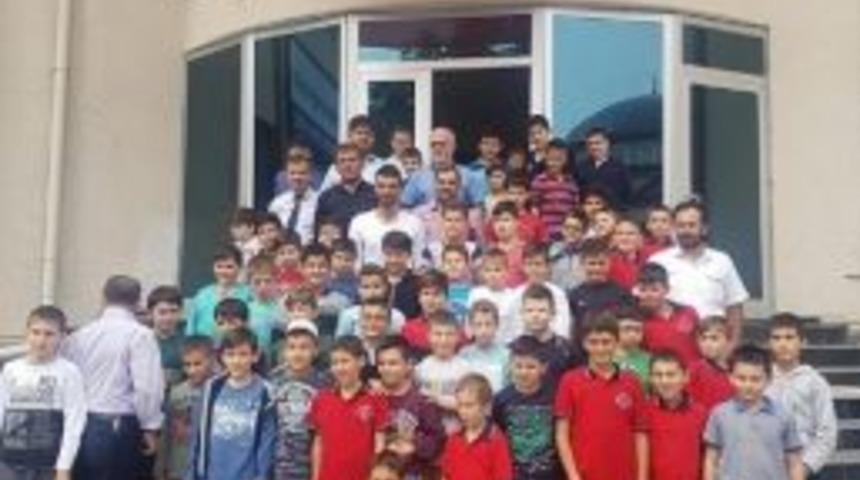 Sofuoğlu, &Ouml;ğrencilerle Bir Araya Geldi