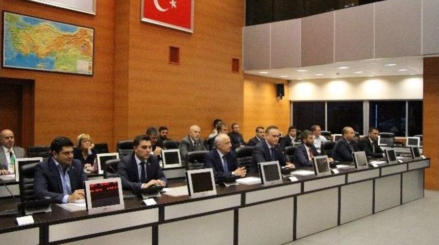 İstanbul&rsquo;da Deplasman Yasağının Kaldırılmasına İlişkin Toplantı Başladı