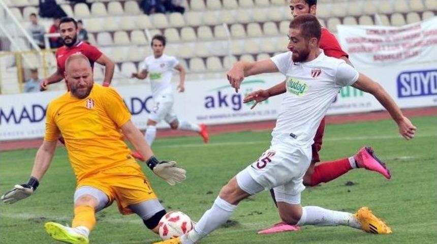 İnegölspor Teknik Direktörü Osman Özdemir: