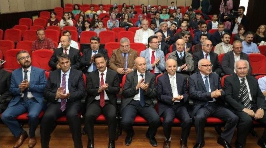 Tıp Fak&uuml;ltesinde 6 Yıl Sonra İlk Ders Zili