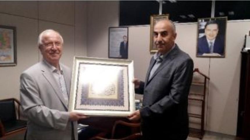 İhlas Vakfı’ndan İha Genel Müdürü Hamit Arvas’a Hayırlı Olsun Ziyareti