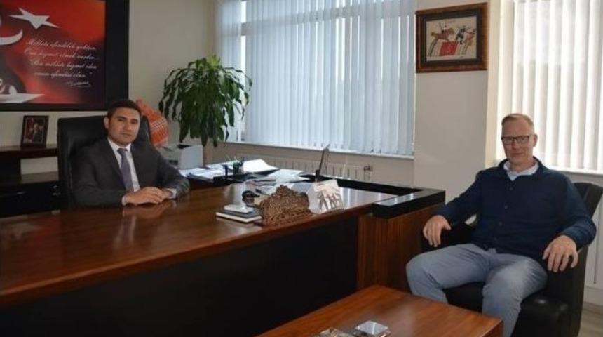 Uşak Firması İş&ccedil;i Alımı İ&ccedil;in Selendi&rsquo;ye Geldi